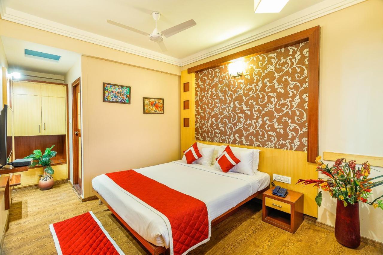 Octave Kanthi Comforts Bangalore Exterior photo